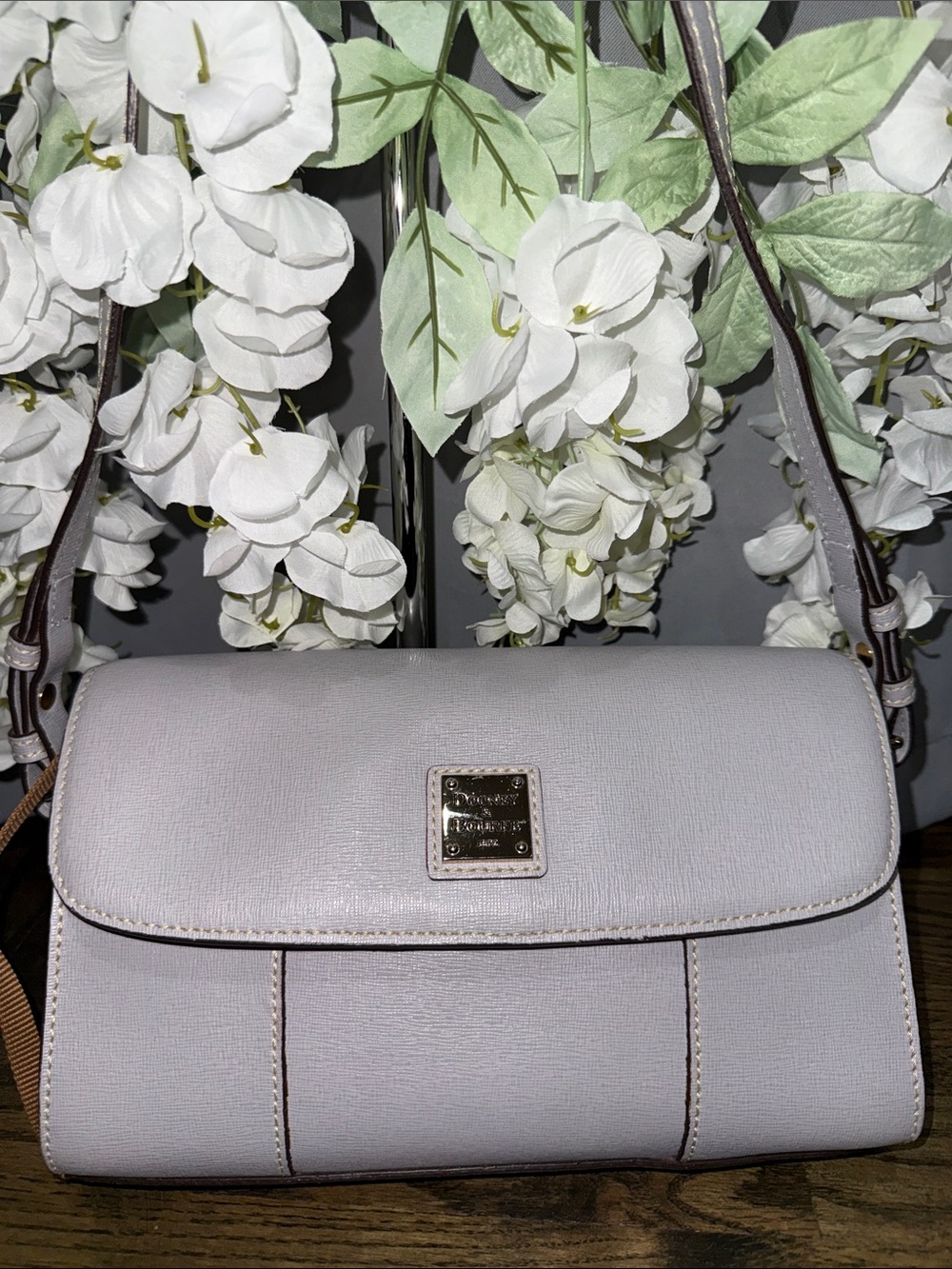 Dooney & Bourke NWOT Light Gray Pebble Leather Crossbody Bag
